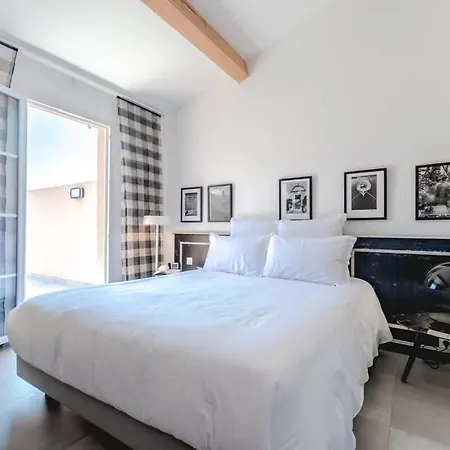 Les Mures L Pool & Garden L Shellter Villa