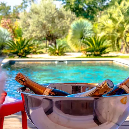 Villa Les Mures L Pool & Garden L Shellter Grimaud