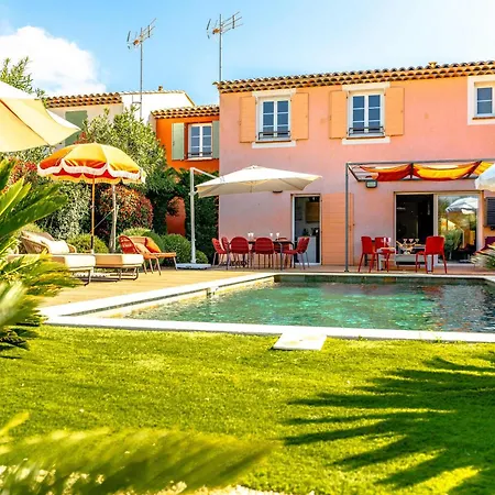 Les Mures L Pool & Garden L Shellter Villa