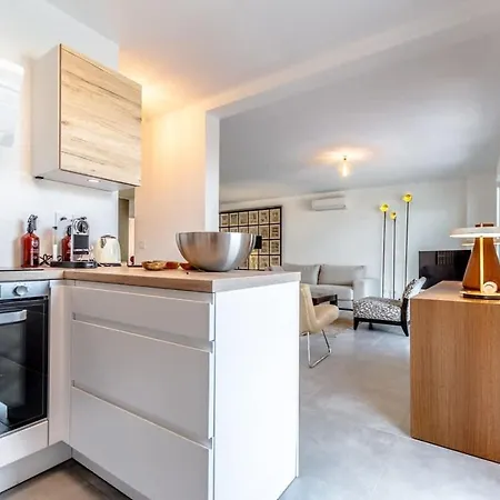 Les Mures L Pool & Garden L Shellter Grimaud