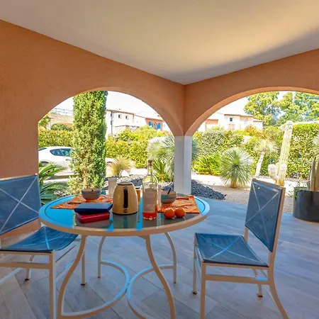 Les Mures L Pool & Garden L Shellter * Grimaud