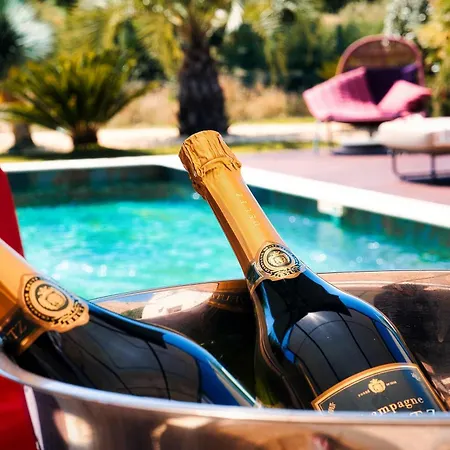 Les Mures L Pool & Garden L Shellter Villa Grimaud
