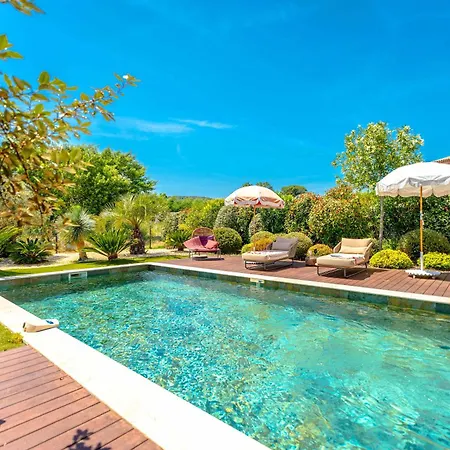 Les Mures L Pool & Garden L Shellter Grimaud