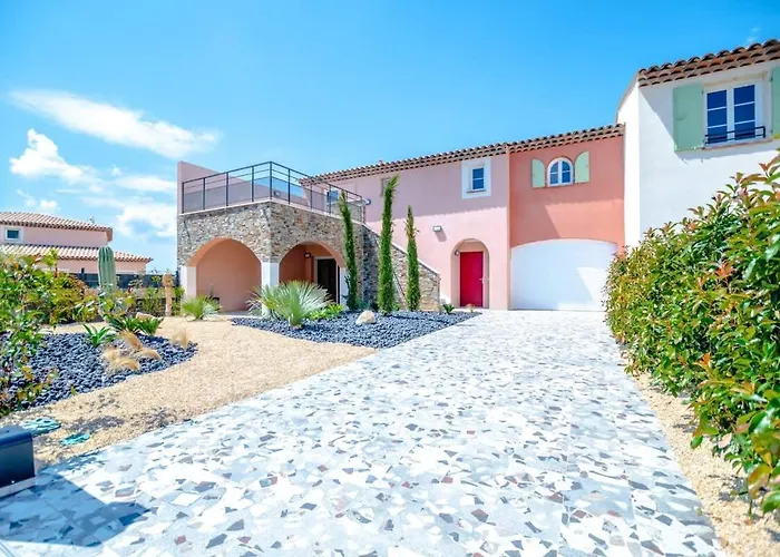 Les Mures L Pool & Garden L Shellter