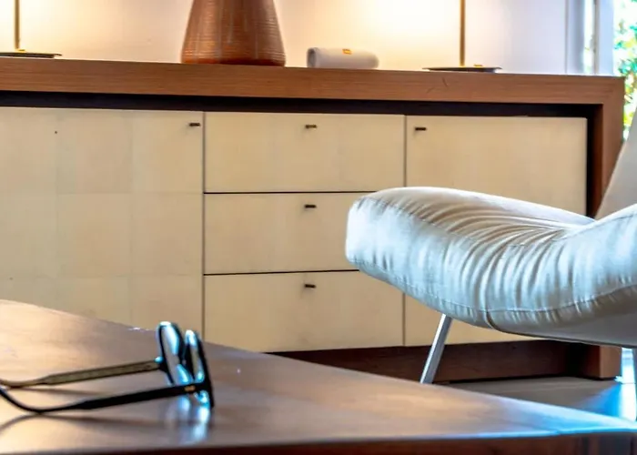 Les Mures L Pool & Garden L Shellter * グリモー